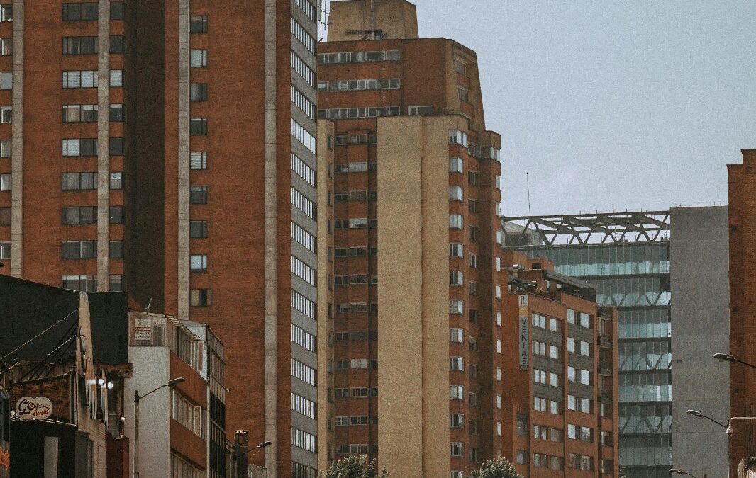 Qué mirar antes de comprar un apartamento antiguo: guía práctica para no fallar